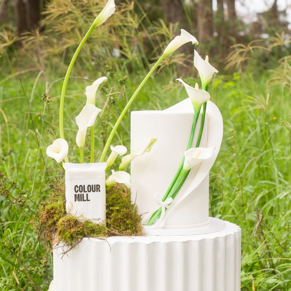 Colour Mill Decorators Dough Fondant - White 1kg