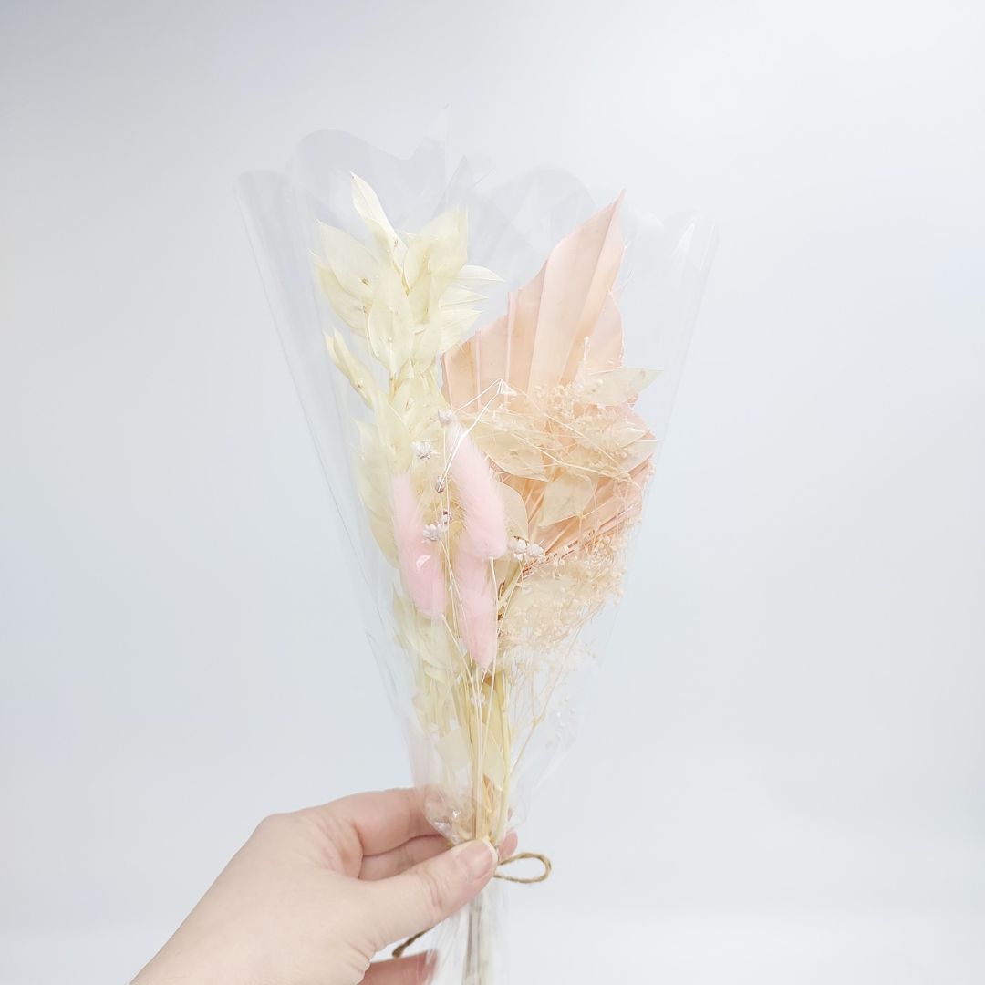 Dried Mixed Florals with Fan - Pink
