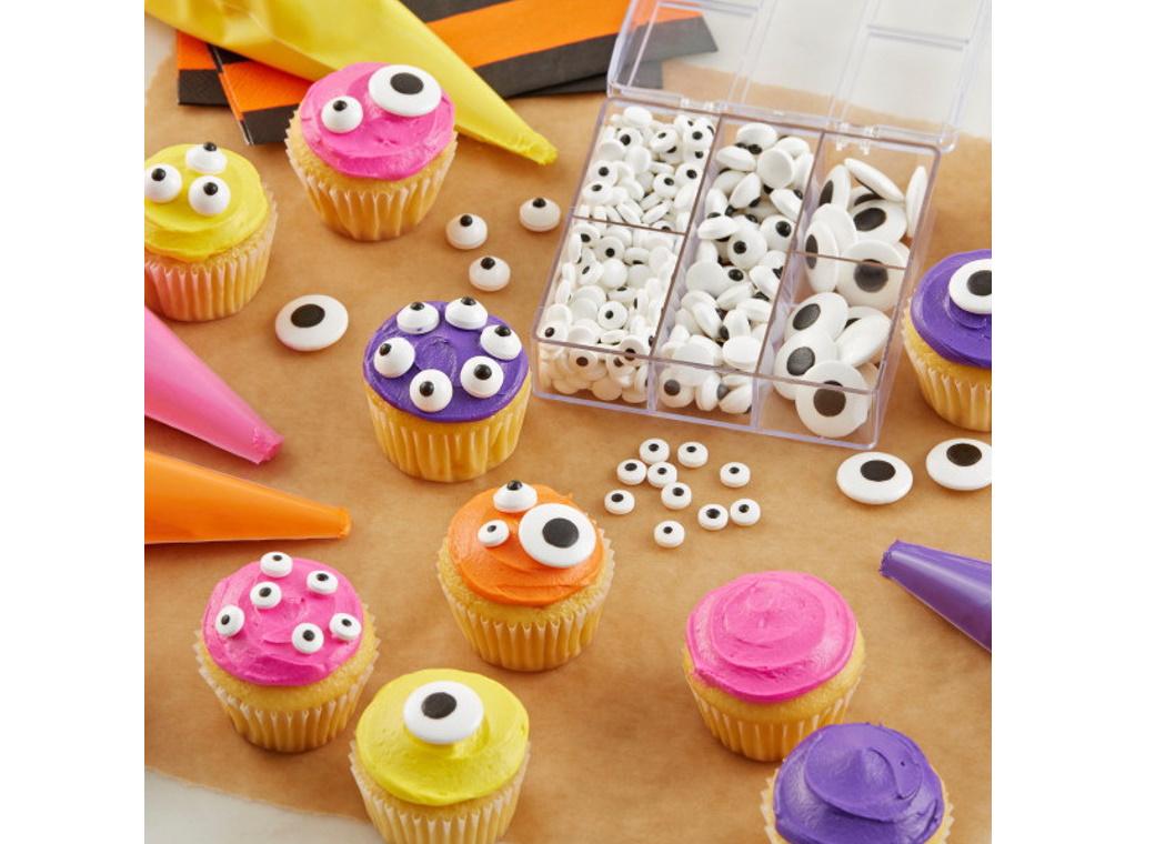 Wilton Assorted Candy Eyeballs Box