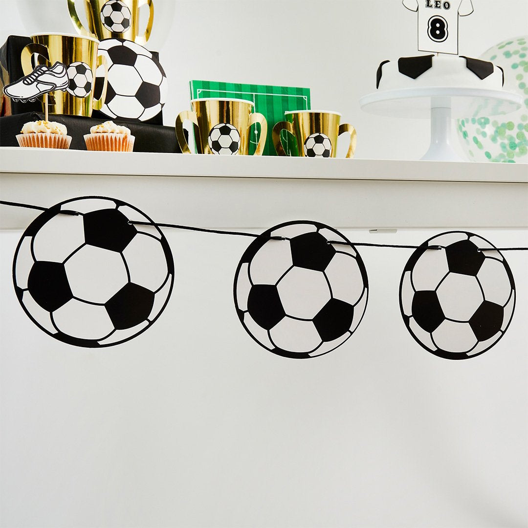 It's a Goal Soccer Ball Garland