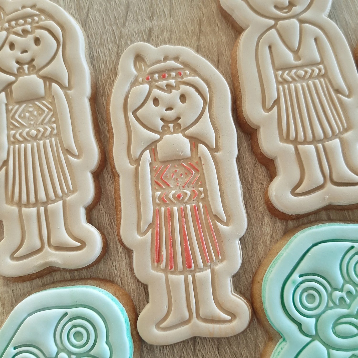 Kapa Haka Kōtiro (Girl) Cookie Cutter & Embosser