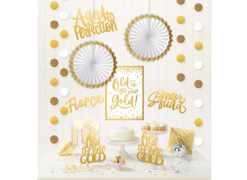 Golden Age Room Decorating Kit